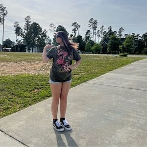 Meet your Posher, Briana